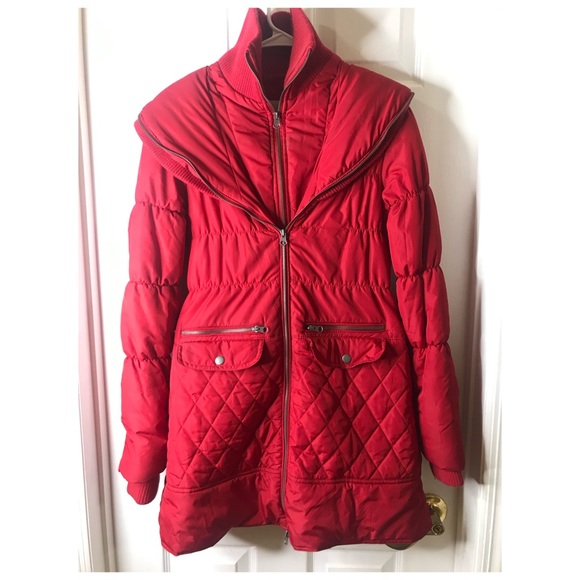 Beautiful coat - Picture 3 of 5